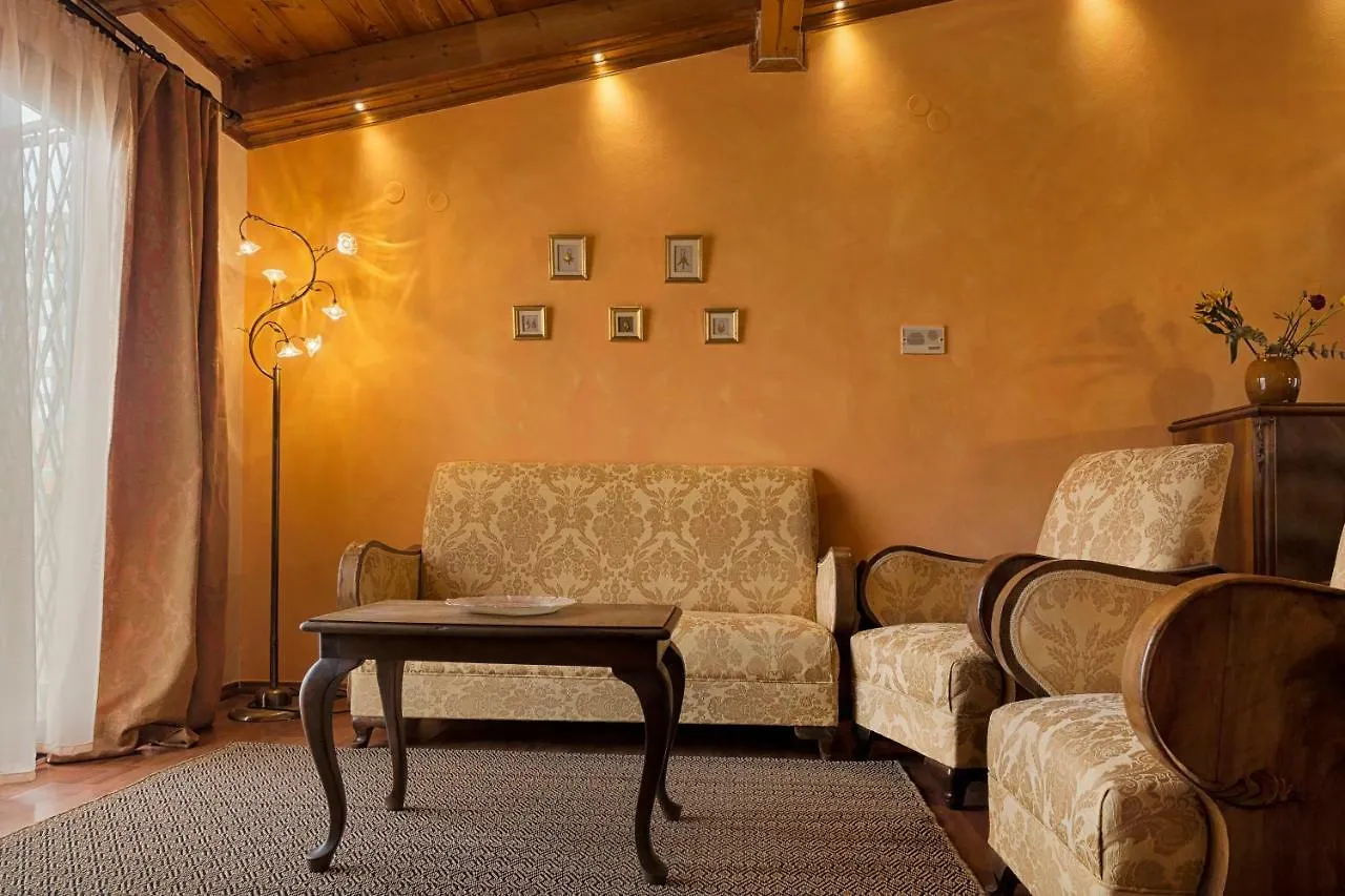 公寓 Elois Suites 罗希姆诺