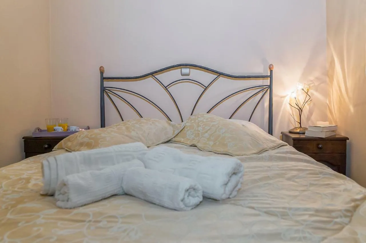 Apartment Elois Suites Rethymno  Greece